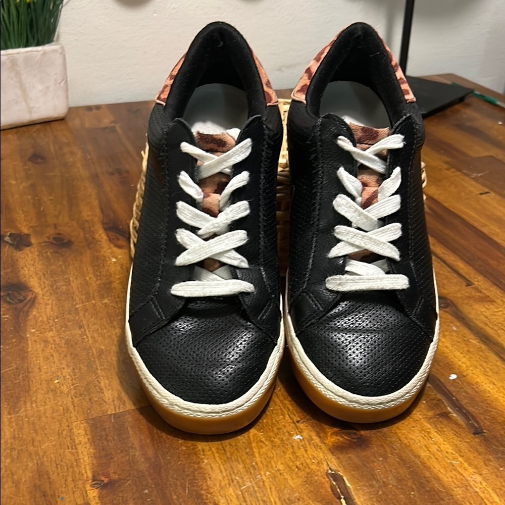 Black/Leopard Trim Low-Top Sneakers Lace Up